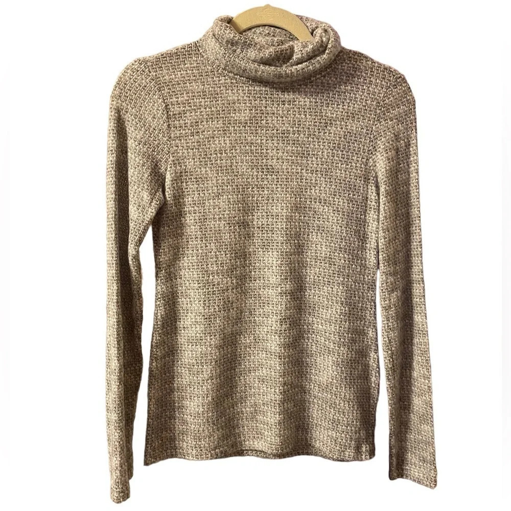 NWT RENEE C GRAY LIGHTWEIGHT WAFFLE KNIT TURTLENECK